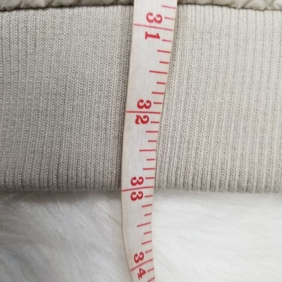 US Polo ASSN puffer coat taupe Women's size large - Picture 8 of 8